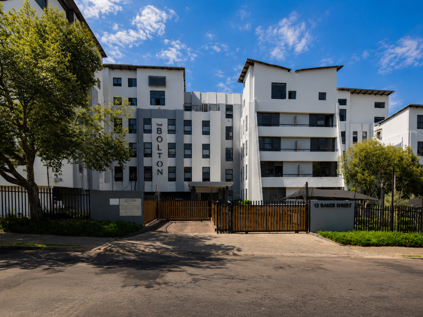 The Bolton Apartment Exterior photo 2