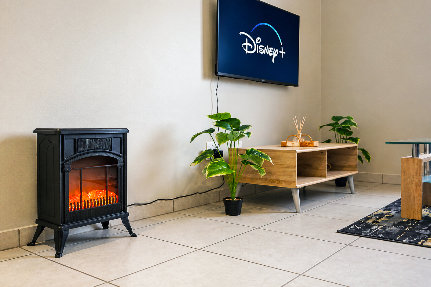 The Bolton Apartment Living Room photo 5